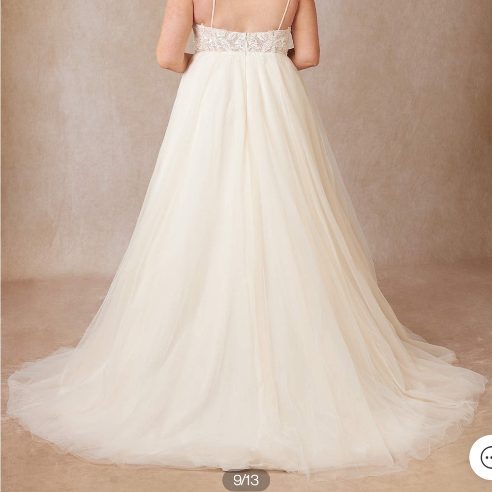 Azazie Tatiana NWT wedding dress - Picture 9 of 13